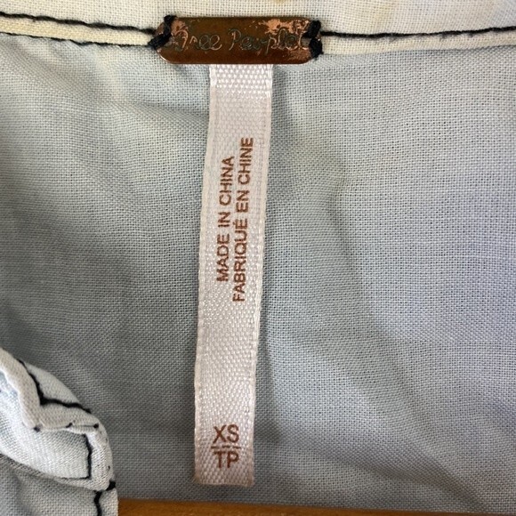 Free People Blue Long sleeve Cotton Button front Top XS - Picture 7 of 8